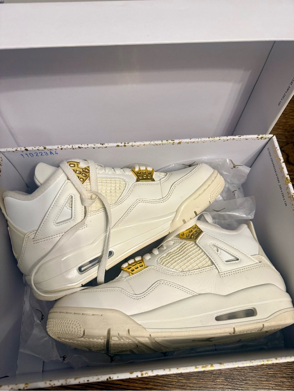 Women’s Air Jordan 4 Retro ‘Metallic Gold’